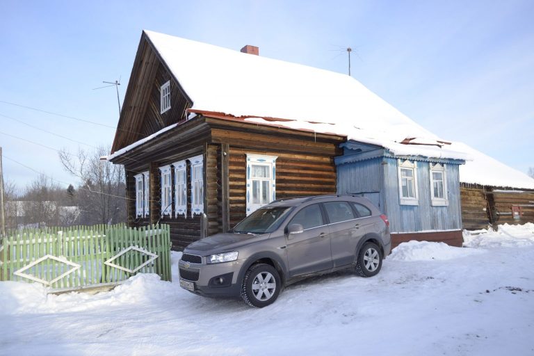 Коля не особливо любив працювати, але коли він одружився з Ганною, все різко змінилося. Адже дівчина не терпіла б чоловіка-ледаря у своєму будинку.