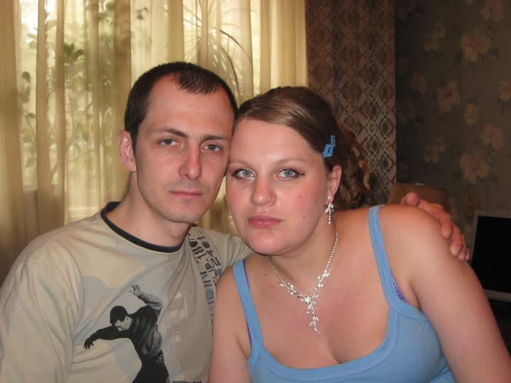 Чоловік умовляє мене продати квартиру діда, але я відчуваю, що він щось задумав.