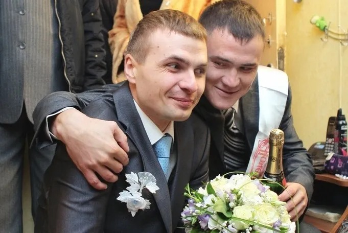До весільної церемонії залишалися лічені хвилини, а я стояв біля церкви і читав листа від мами, який випадково знайшов у кишені свого піджака