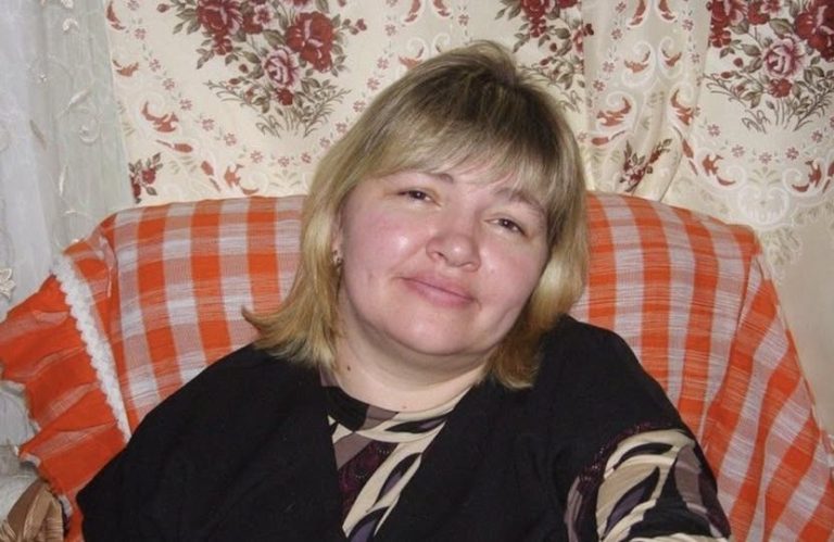 Я вже остаточно зрозуміла, що синові з невісткою начхати на мого онука. Я зможу подбати про хлопчика, але що робити з його батьками?