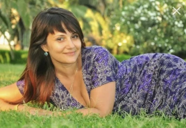 30 років тому, у віці 17 років, моя мама дізналася, що вагітна мною, що викликало великий скандал у сім’ї. Моя бабуся вважала це ганьбою, але невдовзі всі змінилися місцями.