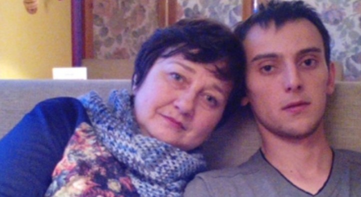 Роз лучення через 15 років спільного життя. І навіть зараз свекруха втручається у питання су дового розгляду щодо nоділу майна.