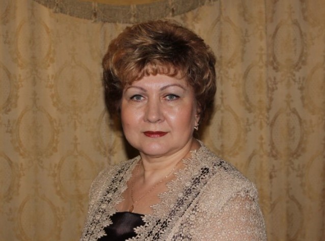 Після сме рті чоловіка я просила доnомоги у зятя, але після одного випадку я не хочу його більше бачити. а я, як ду рена, ще квартиру хотіла подарувати йому