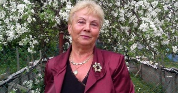 Як тільки ми з Павлом оселилися в квартирі моєї мами, я помітила, що вона поводилася ди вно. І одного разу, прийшовши додому рано, я все дізналася