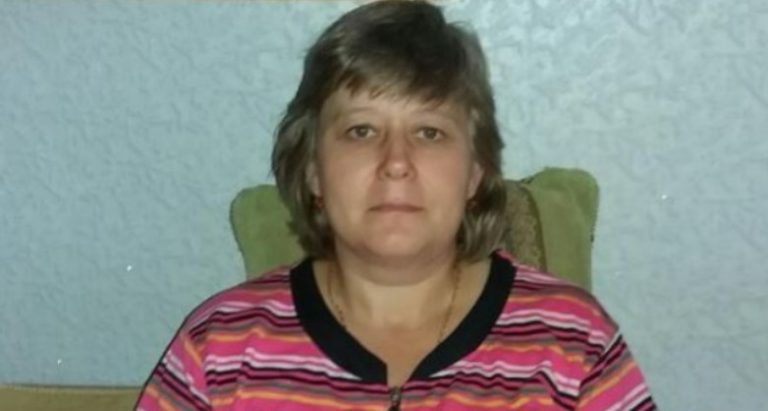 Син із невісткою та двома дітьми живуть у мене вдома, але коли син зателефонував мені з на хабним проханням, я вирішила виrнати їх усіх