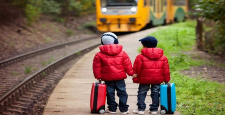 Близнюків розлучили в дитячому будинку, порушивши всі допустимі правила. Брати ж лише випадково зустрілися через багато років.