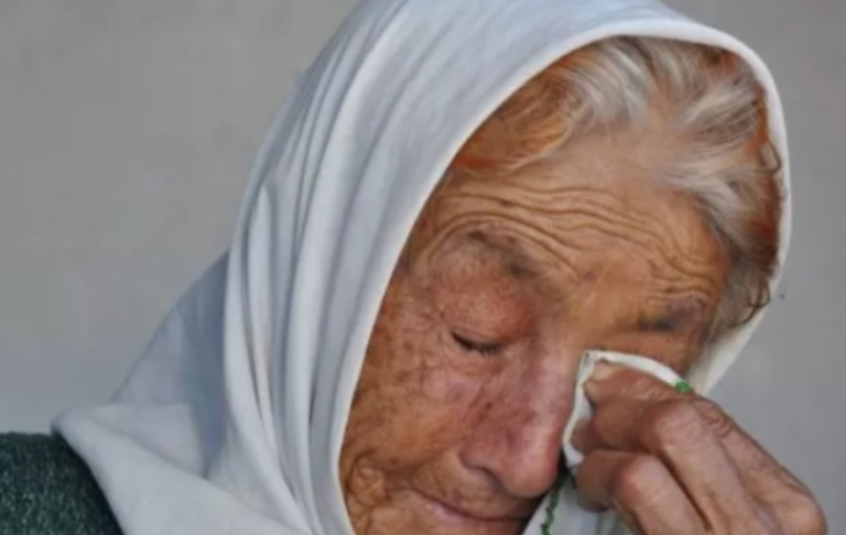 Як тільки діти дізналися про те, що я складаю заповіт відразу знайшли час для рідної мами