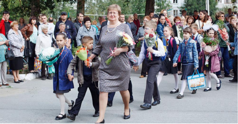 Ось як вчителька змогла припинити цькування дитини. Справжній педагог
