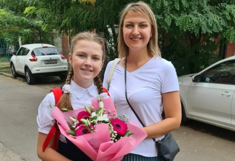 Ось уже майже 13 років я одна виховувала свою дочку. Я давно змирилася з думкою, що, можливо, ніколи не зустріну свою людину