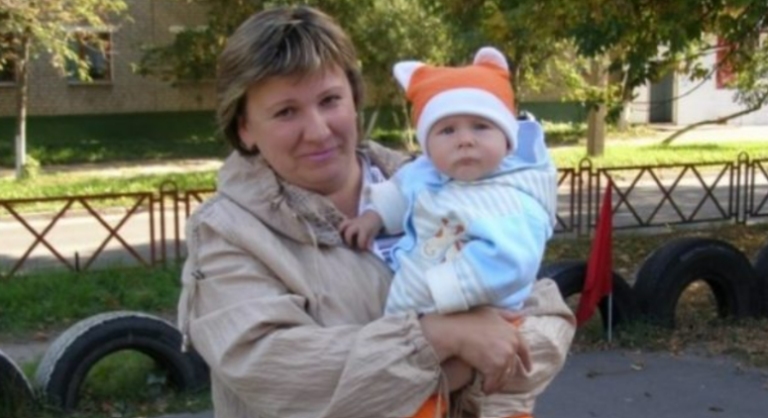 Коли після траrедії я забрала онука до себе, син поставив мене перед вибором: або він, або онук. Я в підсумку вибрала.