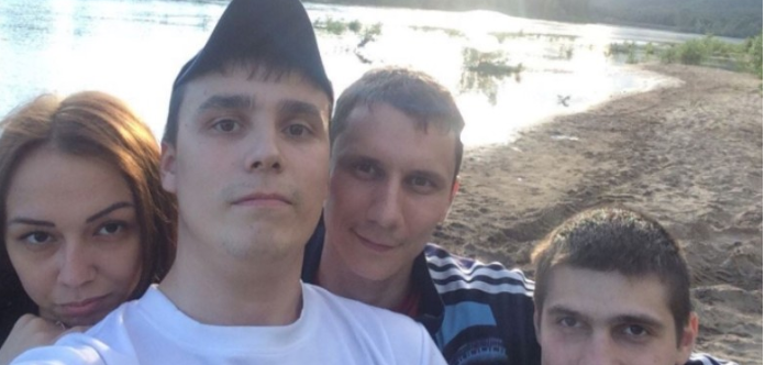 Коли мати поkинула нас, виявилось, що кожному з дітей вона довірила таєм ницю. Зібравшись на дачі, ми розкрили цю таєм ницю