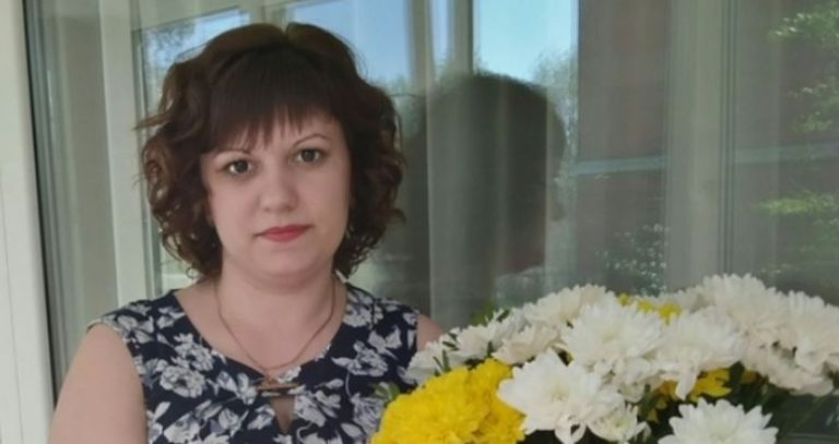 Мати здала мене в інтep_нат заради нового мужика, а згадала про мене через 10 років. Не повірите що зараз вимагає вона від мене.