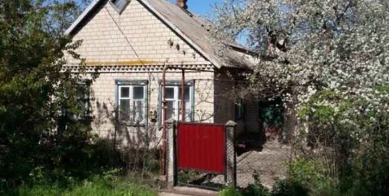 Дочка з подругою прийшла додому, мене не помітили і почали розмовляти на кухні. Почувши їхню розмову, я довгий час не міг прийти до тями