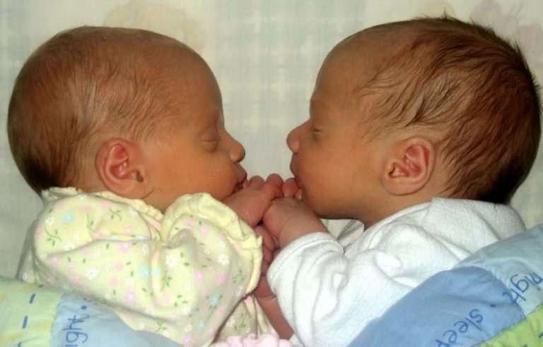 Заради коханого чоловіки я відмовилася від своїх новонаро джених двійнят, і незабаром їх усиновили․ А коли я дізналася, хто усиновив моїх дітей і чому, то мало не втратила дар мови.