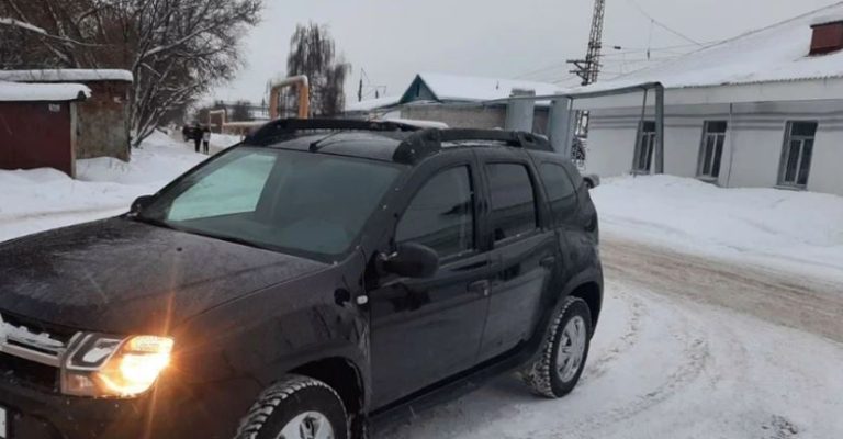 У свій 95-річний ювілей баба Зіна хотіла побачити всіх дітей та онуків разом. Але вона знала, що другий син жив закордоном і не може бути присутнім