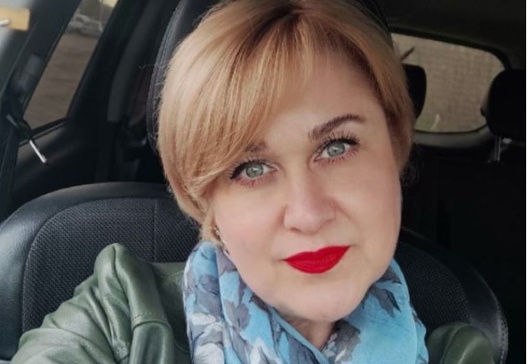 Дізнавшись про те, що витворив її синочок, свекруха приїхала до нас у квартиру. Такої поведінки від неї я ніколи не чекала