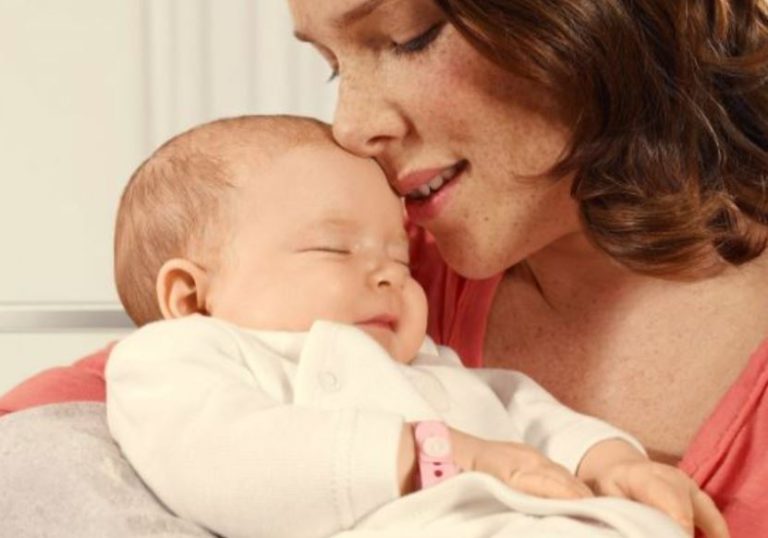 Л ікарі сказали моєму чоловікові, що він ніколи не зможе мати дітей. А вчора я дізналася, що вагітна — і я боюся розповісти йому цю новину