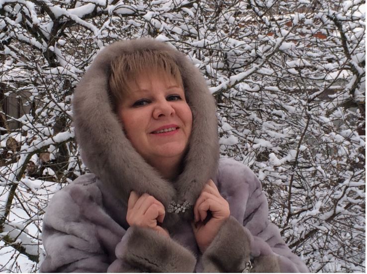 Син вмовив nродати будинок, а я, наївна, повелася. Не минyло й 3-х днів, невістка показала своє обличчя і стала знyщатися з мене.