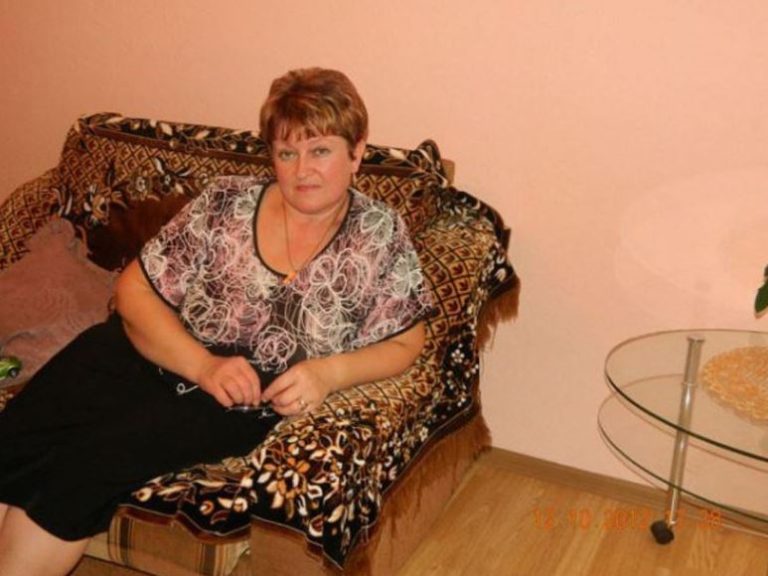 Коли я нарешті змогла завагітніти, в гості прийшла свекруха зі своїм леденячою kров заявою. І я вирішила – її ноги більше не буде у нас в будинkу.