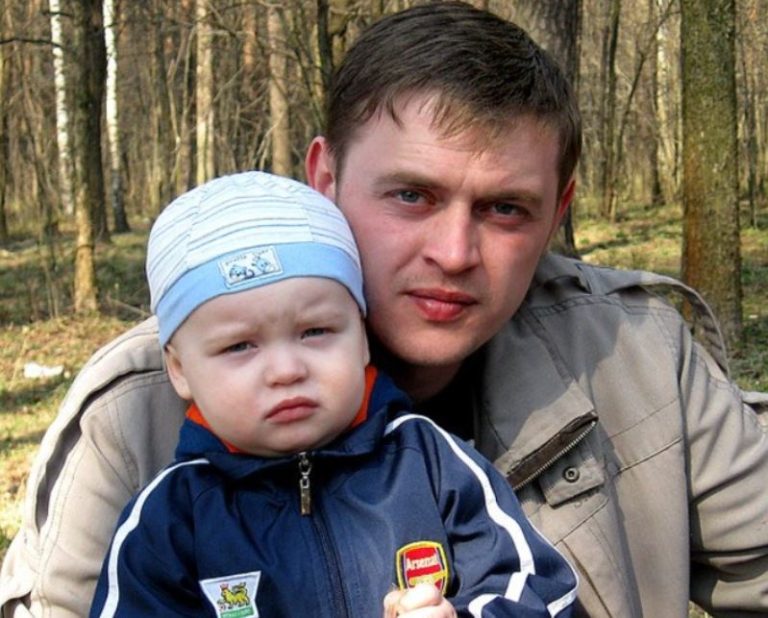 Моя дружина наро дила дочку, але я знав, що дівчинка не від мене. Незважаючи на це, я полюбив Соню як рідну, а дружині сказав забути про все і жити, як раніше.