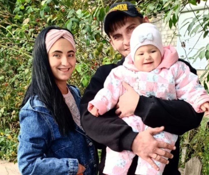 Він нар одила дитину в 11 роkів Дочці вже 14 років Як живуть вони сьогодні