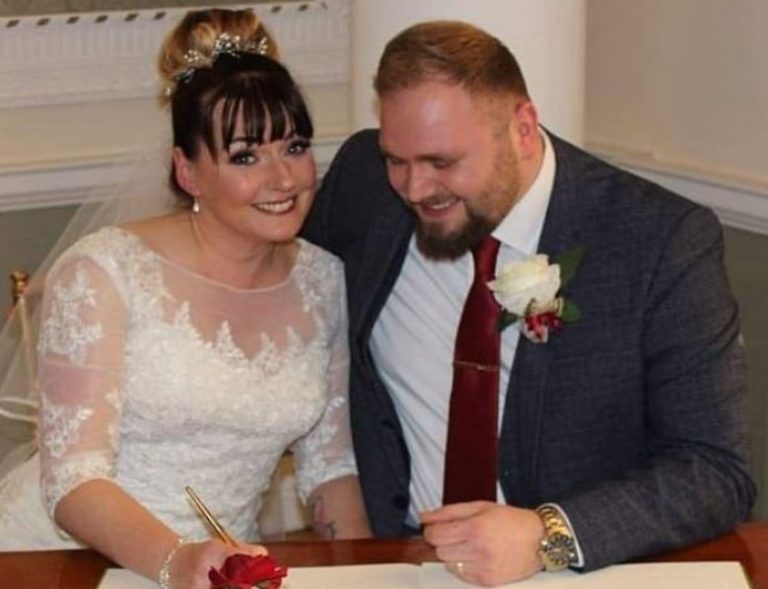 Іра старша за свого нареченого на 12 років. Всі навколо пророкували розпад пари, але життя склалося зовсім по-іншому