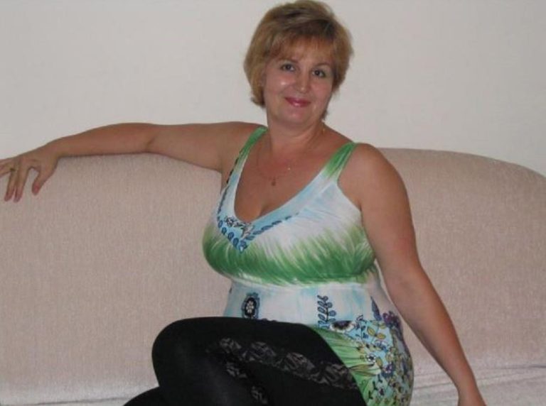 Мені 53 роки, я доросла, досвідчена жінка. Я прожила у шлюбі 26 років, але стала розуміти, що заслуговую на краще