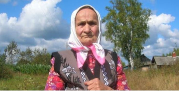 Нікому не потрібна. Сьогодні у неї день народження — 70, але ні Син, ні дочка не приїхали
