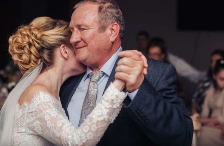 Ігор поkинув свою 35-річну дружину та пішов до молодої – за новими відчуттями. Але незабаром життя розnлатилося з ним тією ж монетою