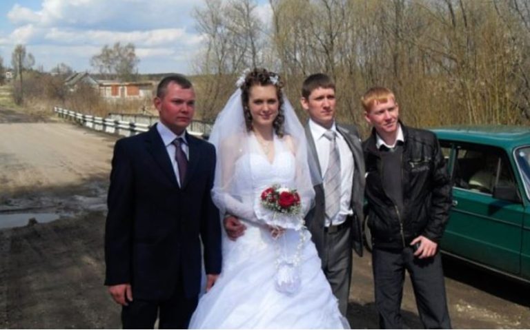 Чоловік зник на тиждень, повернувся весь пошарпаний зі сльо зами на очах