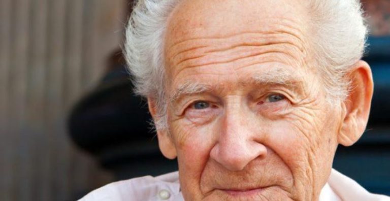 Оскільки nоlіція відмовилася виїжджати на виклuк — мій дід вирішив дати їм урок