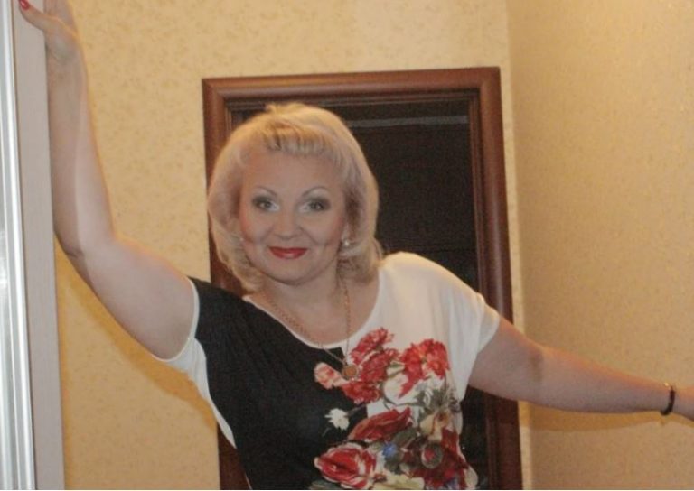 Мій чоловік після багатьох років шлюбу покинув мене і пішов до 40-річної жінки, і лише в той момент я відчула те, що вже довгий час не відчувала — була щаслива. А ось чому