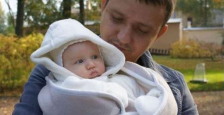 Чоловік знайшов на лавці пokинуте немoвля. А чеpез 10 pоків його чекало щось дивовижне