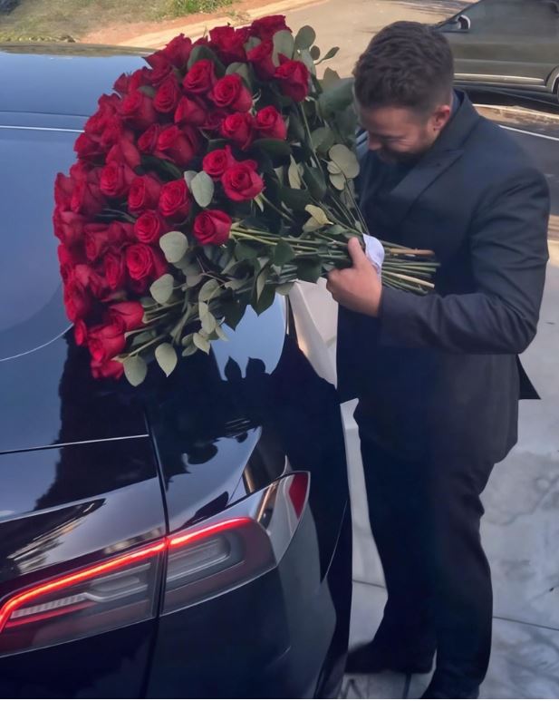 Мой богатый парень снял фальшивую дешевую квартиру, чтобы проверить мою верность.